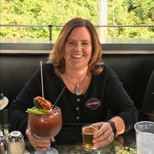 Meet your Posher, Melissa